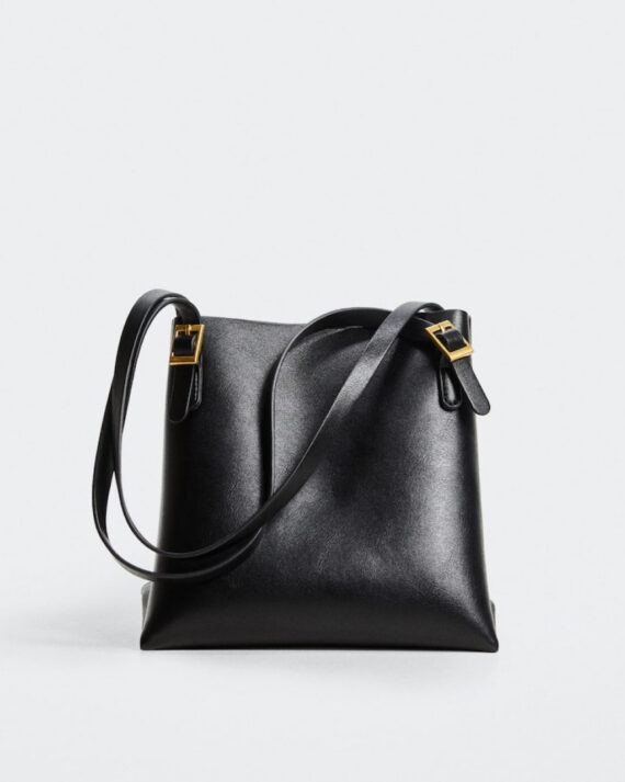 Black Shopper